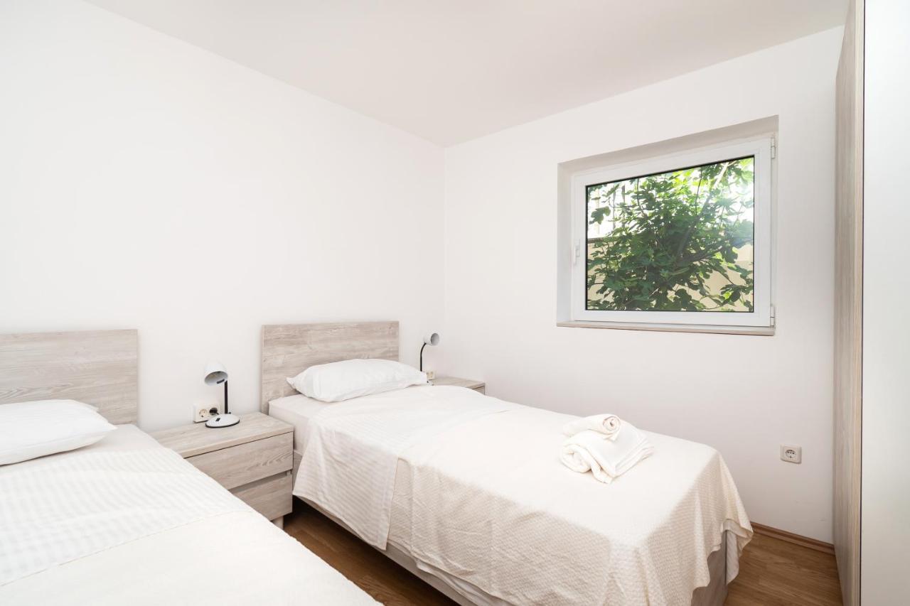 Rimagis Apartments Zaboric Dış mekan fotoğraf