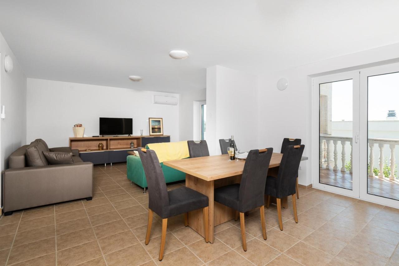 Rimagis Apartments Zaboric Dış mekan fotoğraf